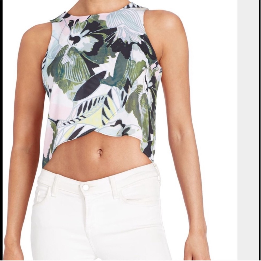 Romeo and Juliet hi low crop top